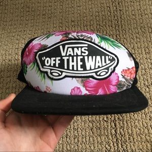 Women’s Vans flatbrim hat